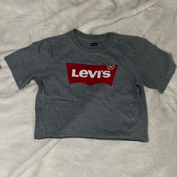 Cropped Levi’s Shirt - Picture 1 of 2